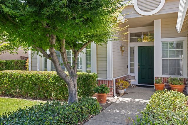 11917 Rising Sun Way, Gold River, CA 95670
