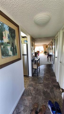 6100 S Falls Cir Dr 404, Lauderhill, FL 33319