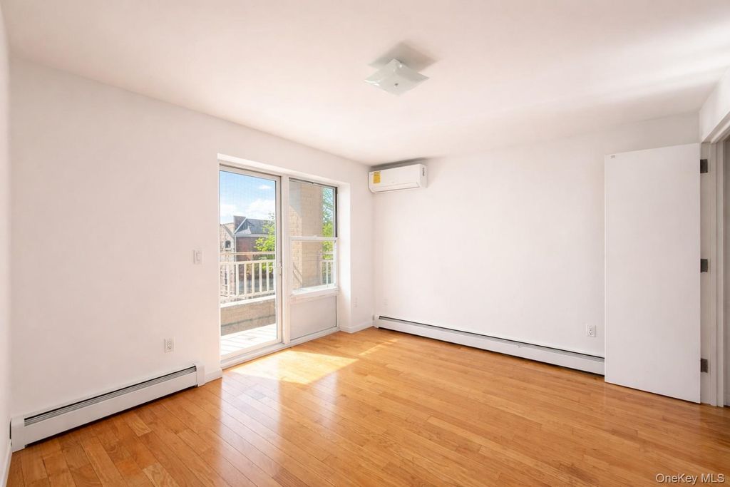 93-05 37th Avenue 2B, Jackson Heights, NY 11372 — photo 4
