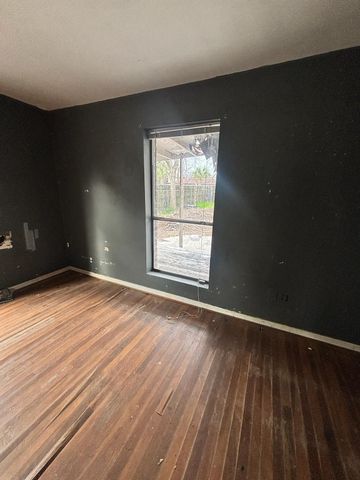 7823 Appleton Street, Houston, TX 77022