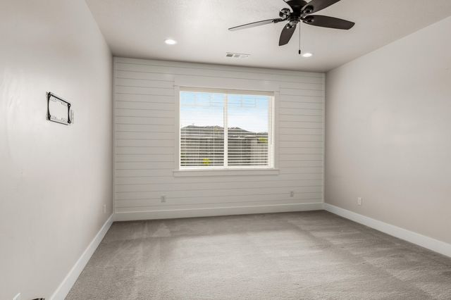 3844 Arena Drive, Medford, OR 97504