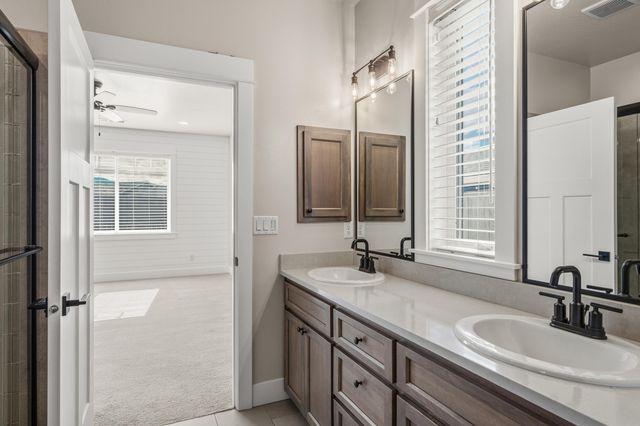 3844 Arena Drive, Medford, OR 97504