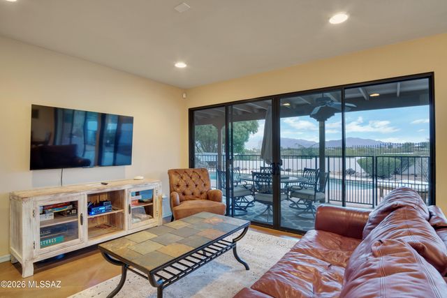 10955 E Pinal Vista, Tucson, AZ 85730