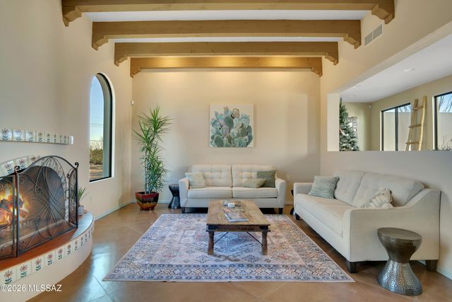 10955 E Pinal Vista, Tucson, AZ 85730