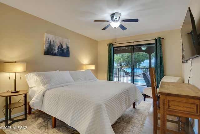 10955 E Pinal Vista, Tucson, AZ 85730