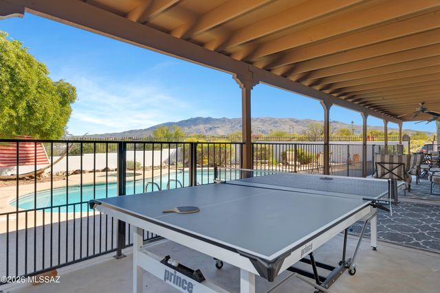 10955 E Pinal Vista, Tucson, AZ 85730