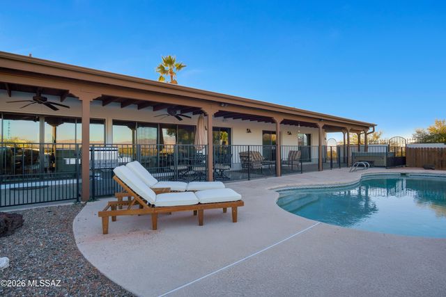10955 E Pinal Vista, Tucson, AZ 85730