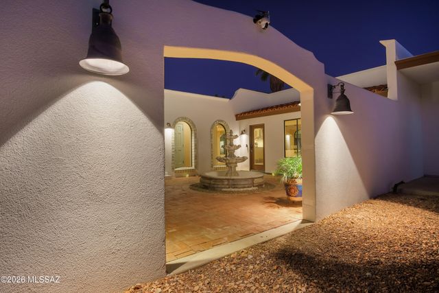 10955 E Pinal Vista, Tucson, AZ 85730