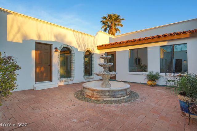 10955 E Pinal Vista, Tucson, AZ 85730