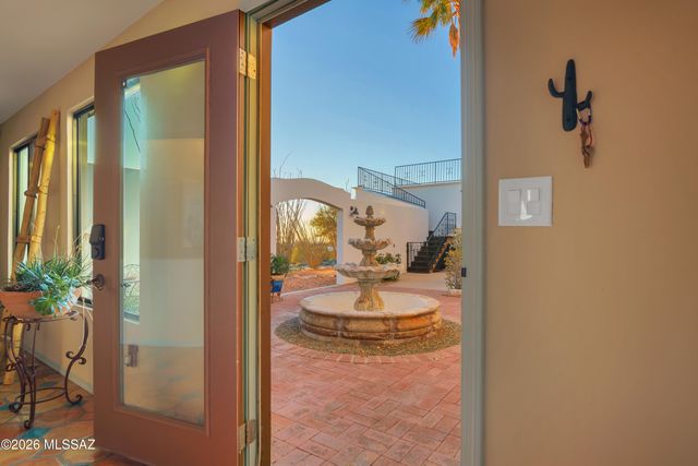 10955 E Pinal Vista, Tucson, AZ 85730