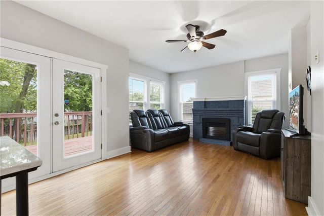 154 Clark Avenue, Bonner Springs, KS 66012