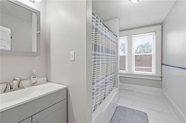 154 Clark Avenue, Bonner Springs, KS 66012