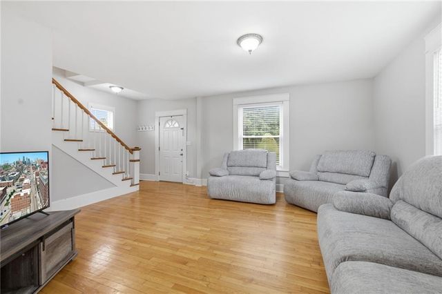 154 Clark Avenue, Bonner Springs, KS 66012