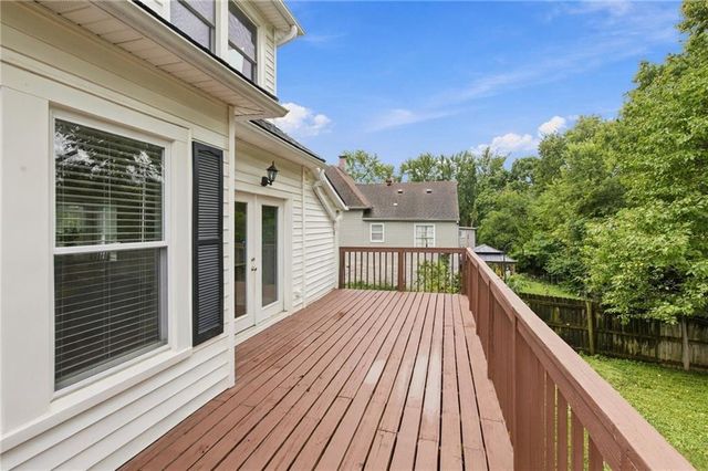 154 Clark Avenue, Bonner Springs, KS 66012