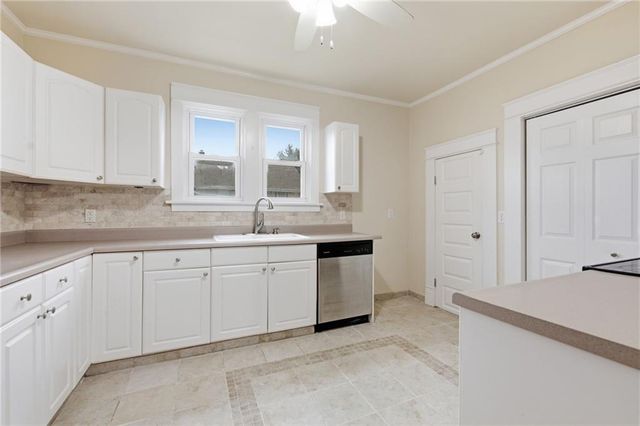 154 Clark Avenue, Bonner Springs, KS 66012