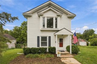 154 Clark Avenue, Bonner Springs, KS 66012