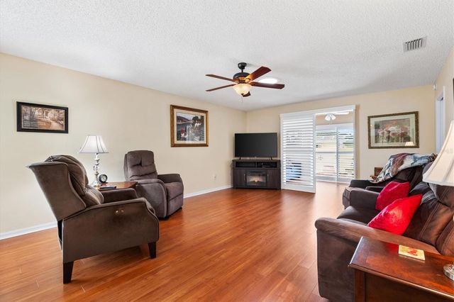 1483 AZTECA LOOP, The Villages, FL 32162