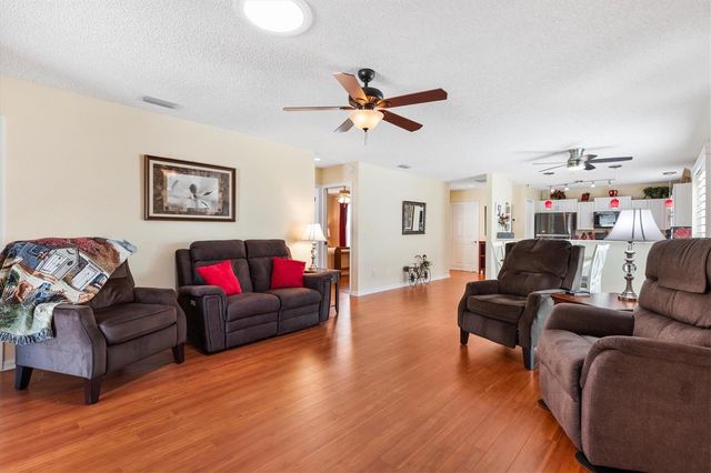 1483 AZTECA LOOP, The Villages, FL 32162