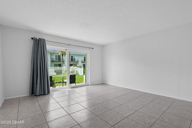 2750 Ocean Shore Blvd Apt 43, Ormond Beach, FL 32176