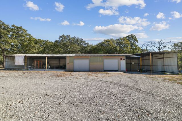 4042 3rd NE, Ardmore, OK 73401