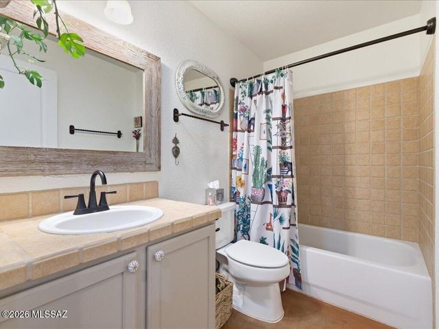 10394 E Seven Generations Way, Tucson, AZ 85747