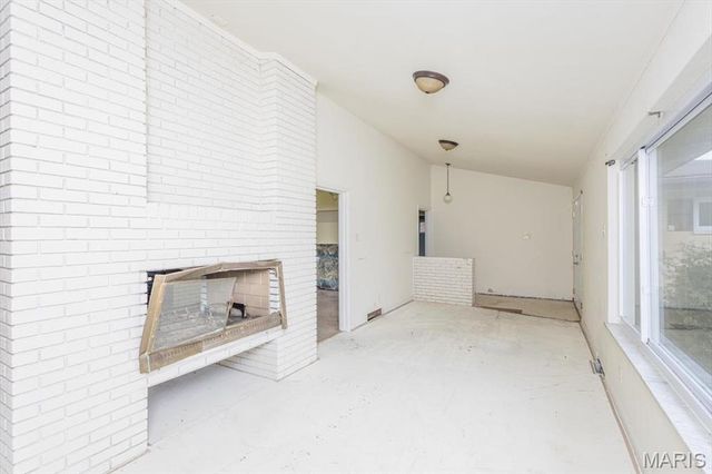 4540 Butler Hill Road, St Louis, MO 63128