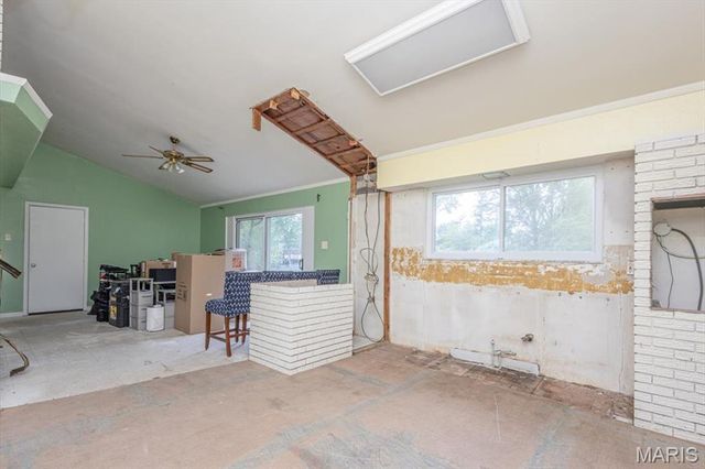 4540 Butler Hill Road, St Louis, MO 63128