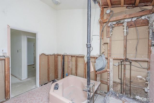 4540 Butler Hill Road, St Louis, MO 63128