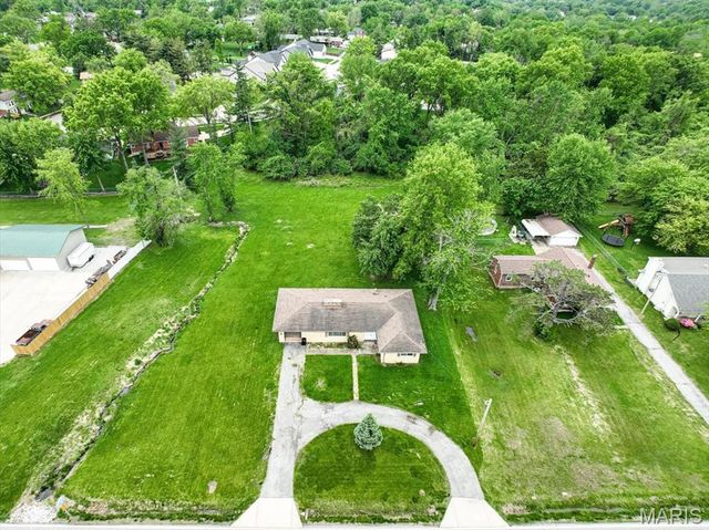 4540 Butler Hill Road, St Louis, MO 63128