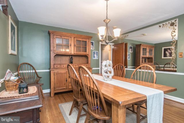 4607 AUBREY AVE, Philadelphia, PA 19114