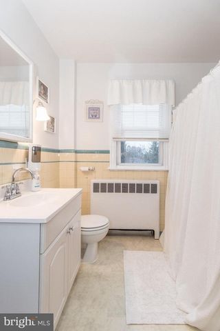 4607 AUBREY AVE, Philadelphia, PA 19114