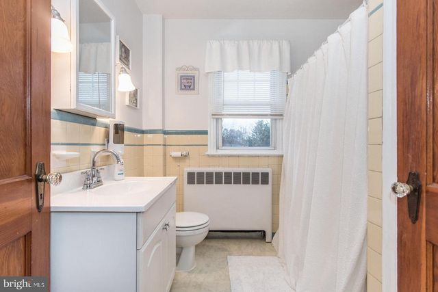 4607 AUBREY AVE, Philadelphia, PA 19114