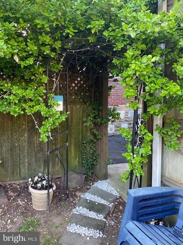 4607 AUBREY AVE, Philadelphia, PA 19114