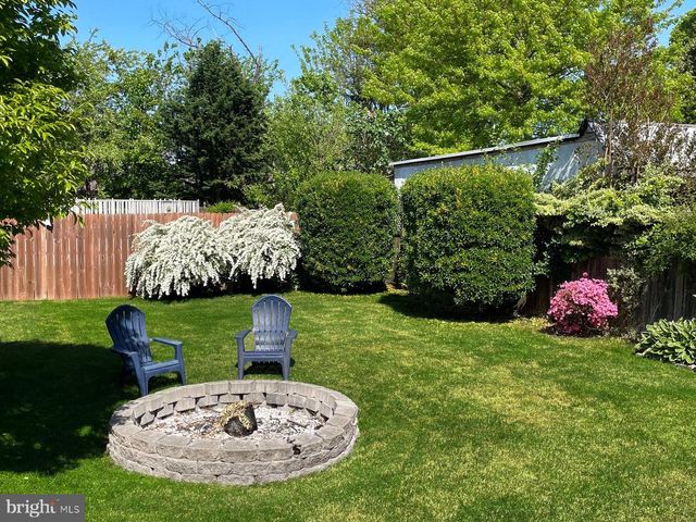 4607 AUBREY AVE, Philadelphia, PA 19114