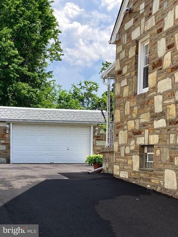 4607 AUBREY AVE, Philadelphia, PA 19114