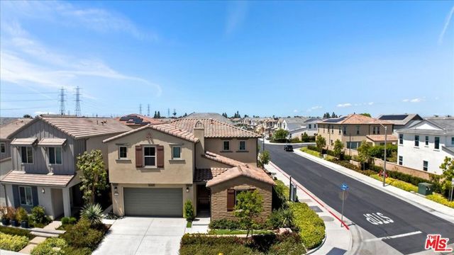 21181 Strathmoor Lane, Huntington Beach, CA 92646