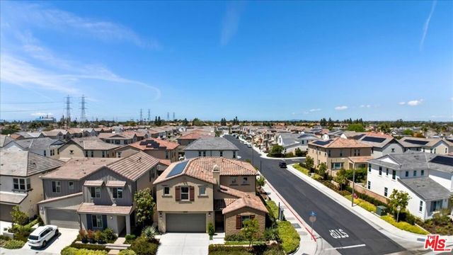 21181 Strathmoor Lane, Huntington Beach, CA 92646