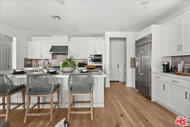 21181 Strathmoor Lane, Huntington Beach, CA 92646