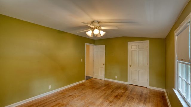 63041 Ridgewood Drive, Cambridge, OH 43725