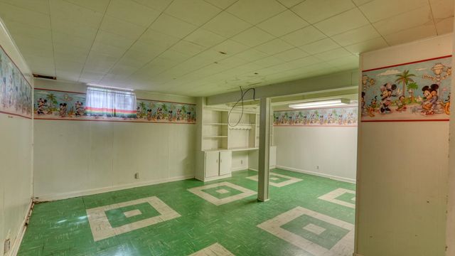 63041 Ridgewood Drive, Cambridge, OH 43725