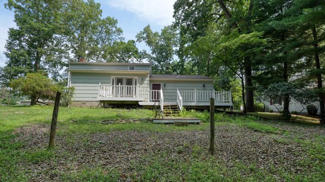 63041 Ridgewood Drive, Cambridge, OH 43725