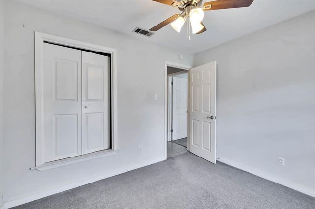 2406 Sheri Oak LN, Austin, TX 78748