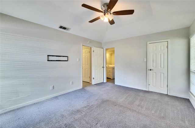 2406 Sheri Oak LN, Austin, TX 78748