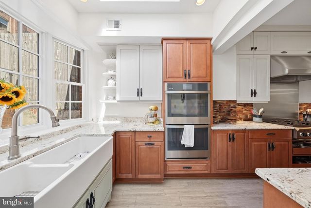 2828 27TH ST NW, Washington, DC 20008