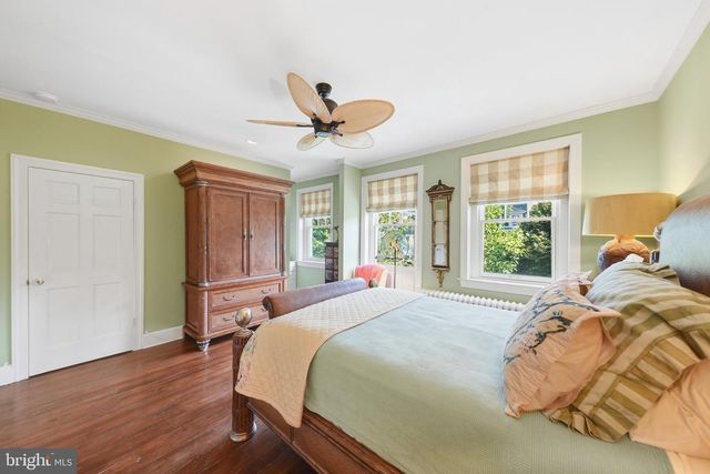 2828 27TH ST NW, Washington, DC 20008