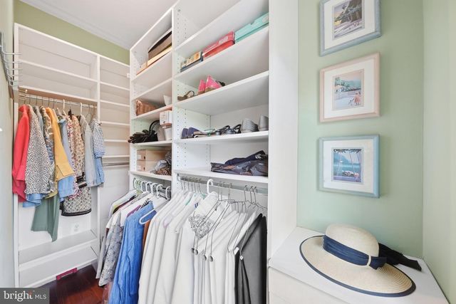 2828 27TH ST NW, Washington, DC 20008