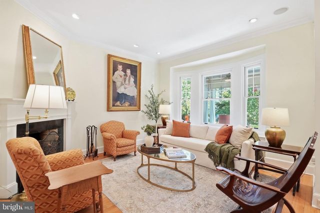 2828 27TH ST NW, Washington, DC 20008