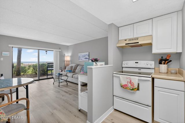 2700 Ocean Shore Blvd Apt 114, Ormond Beach, FL 32176