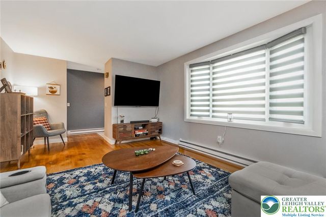 98 West 26th Street, Northampton Boro, PA 18067