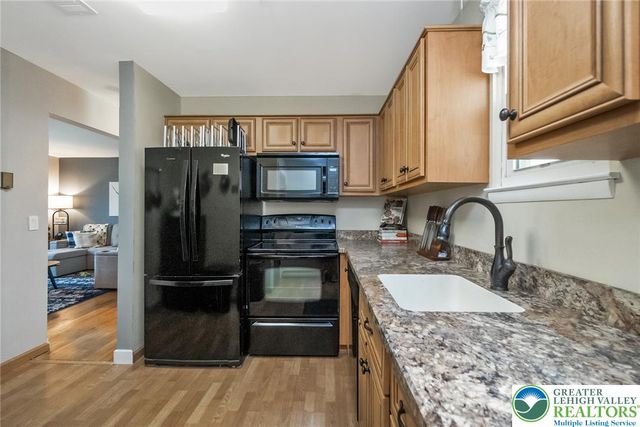 98 West 26th Street, Northampton Boro, PA 18067